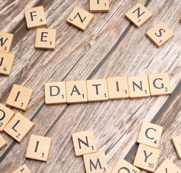 lauren compton dating history details